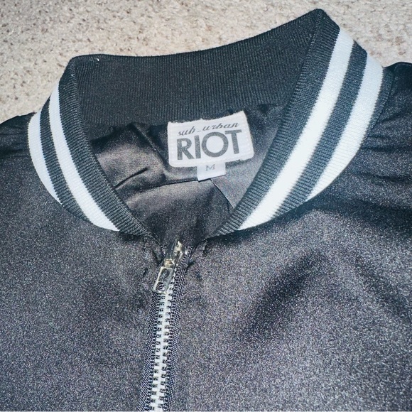 Sub_Urban RIOT Black Good Vibes Varsity Bomber Jacket Size Medium - Picture 9 of 10